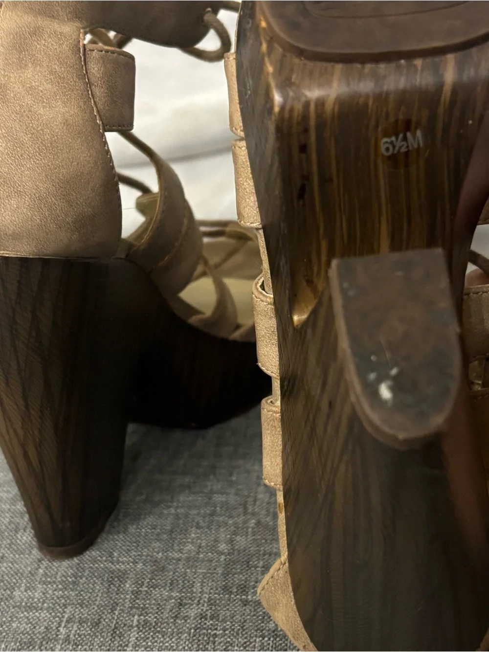 Guess high stacked